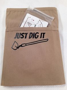 Gran's Garden Apron, 3 Pocket Waist Garden Apron, Just Dig It